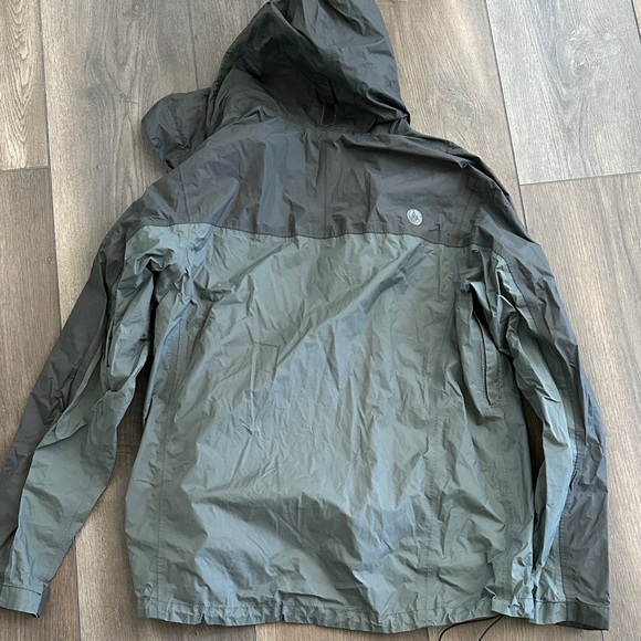Marmot Hooded Gray Two Toned Rain Shell with Light Lining - Picture 4 of 5